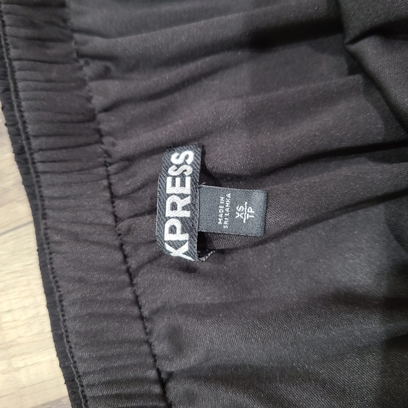 Black Strapless Express Flowy Dress - Picture 2 of 3